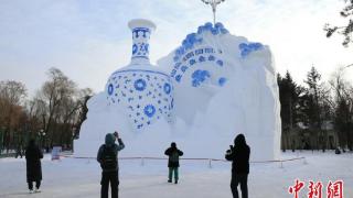 哈尔滨太阳岛雪博会迎客 顶流雪雕作品组团亮相