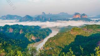 丹霞山之旅：感受大自然的鬼斧神工