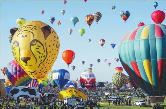 逾500名气球飞行员挑战长距离飞行