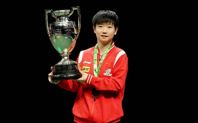 国际乒联最新世界排名：孙颖莎第1，60岁老将排名上升到第40