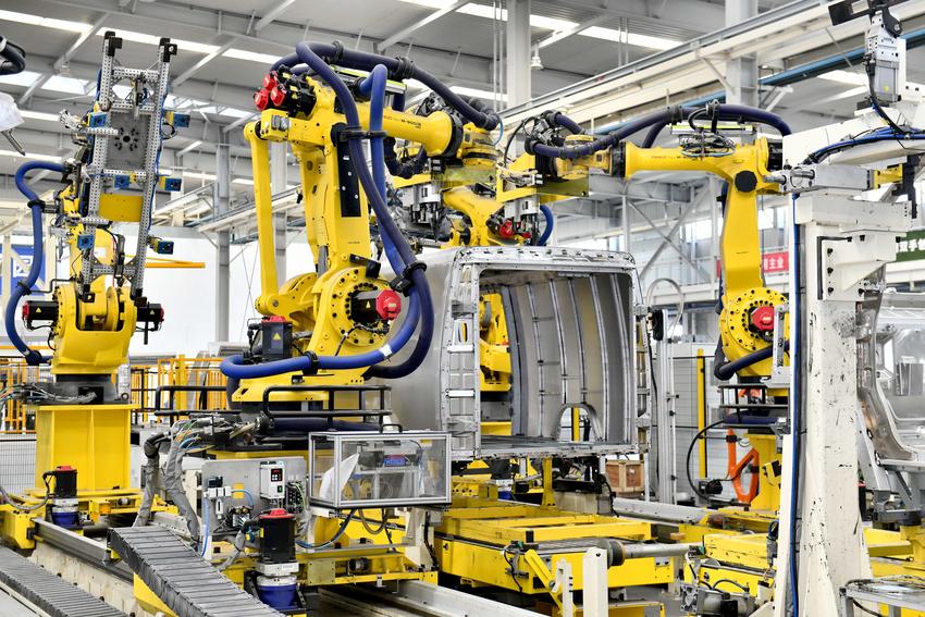 德媒：中国去年安装工业机器人数量超过世界其他地区总和