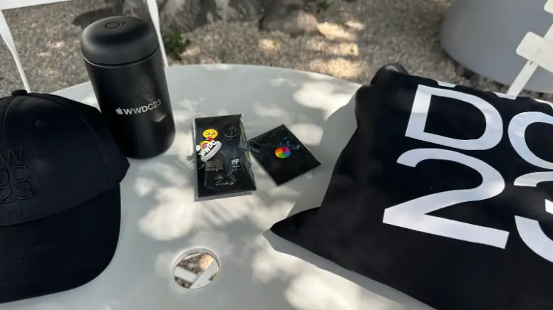 WWDC23 6月6日凌晨开幕 苹果向开发者送出限量版手提袋、徽章等