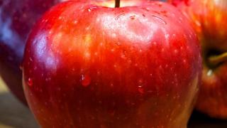 苹果的千年文化之旅：从“柰”到“苹果”的演变