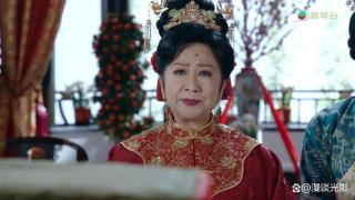 薛家燕主演的《黄金万两》，剧中这个演员最出乎意料