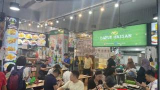 “拯救”国足的新加坡门将：家中摊位售卖食品被中国人买空