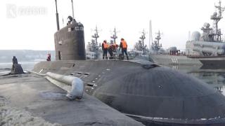 俄军太平洋舰队柴电潜艇试射“口径”巡航导弹