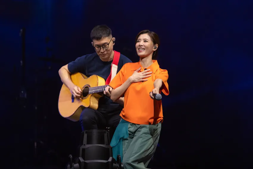 苏慧伦首度在新加坡举办大型演唱会 歌迷大喊“等了一生一世”