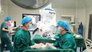 重庆市计生医院成功开展该院首例显微镜下精索静脉曲张高位结扎术和输精管结扎术