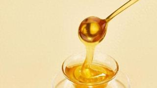 如何选到货真价实的天然蜂蜜？