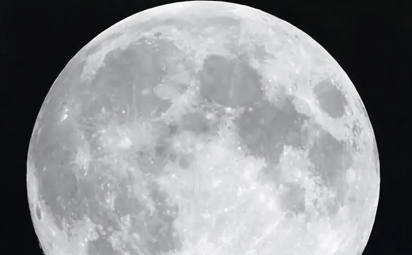 月球上为什么会有那么多陨石坑？41亿年前，月球遭到过严重轰炸