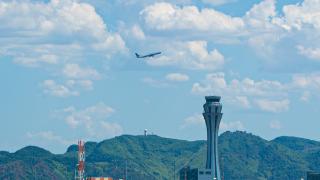 中西部地区首家！重庆空管顺利保障重庆江北机场第四跑道启用