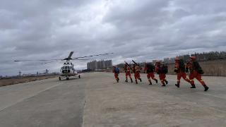 延边州森林消防支队敦化市大队开展空中乘机巡护