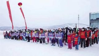 我州代表队在全省青少年 高山滑雪锦标赛中荣获佳绩