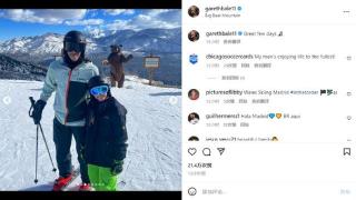 贝尔在社交媒体上晒出了和家人一起滑雪的照片