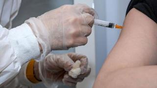 媒体报道：美国称针对中国新冠疫苗的秘密活动有“过错”
