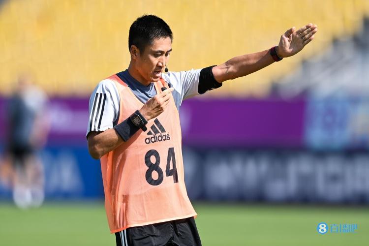 足球报：中国裁判有望在亚洲杯上获得更多机会