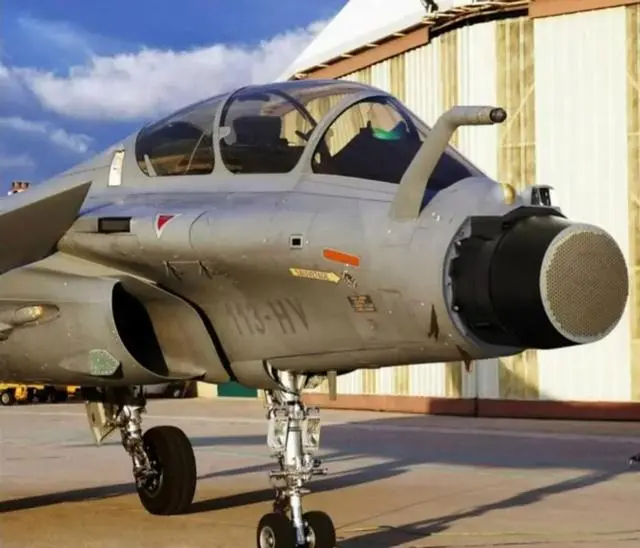 印军S-400疑似被部署在印东北部地区，印度媒体扯“为防中国空袭”