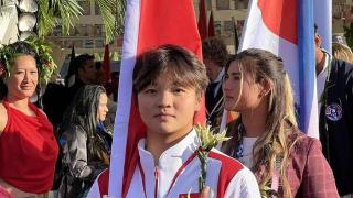 凉山15岁“小孩姐”创造中国奥运冲浪历史，以热爱为帆定能乘风