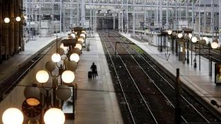 法国高铁服务预计瘫痪三天