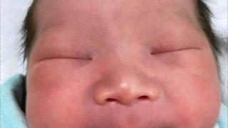 恭喜！香港知名女星文雪儿再度当外婆，小女儿晒照宣布二胎生子
