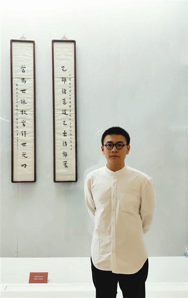 青年画家潘泽创作“天津早点图” 11样名早点 张张都是“天津LOGO” 扫码阅读手机版