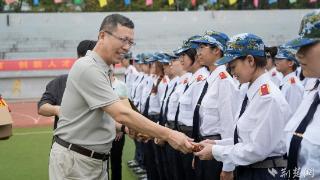 暖心！武昌理工学院为全校2万余名学生送定制月饼