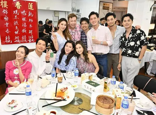 TVB港姐与昔日同剧演员聚会，与30亿富商婚姻不足一年获天价赡养费