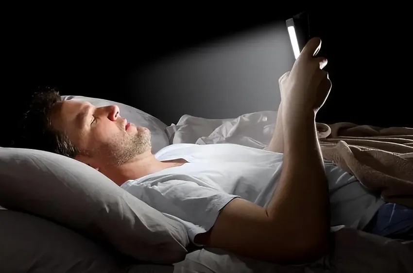 手机放枕头边，是否有辐射、会致癌吗？中医告诉你真相！