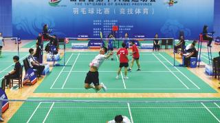 山西省第十六届运动会羽毛球比赛在山阴县体育馆举行