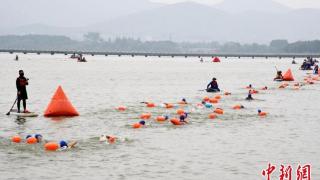 世界铁人三项锦标赛（分龄组）选拔赛在江苏徐州鸣笛开赛