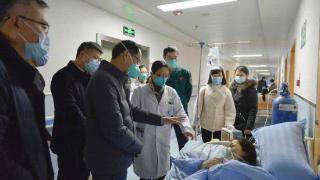 四川遂宁中心医院：病床增加10%仍紧缺 超五成用于新冠患者