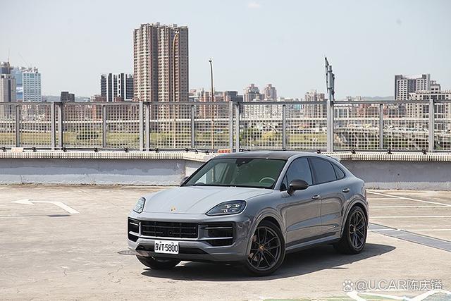 还剩多少魅力？试驾保时捷改款Cayenne Coupé