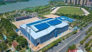 亚洲首个高校室内马术竞技场开始幕墙施工
