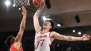 FIBA国际团结杯：张镇麟开场破局斩7+2 朱俊龙玩命防守