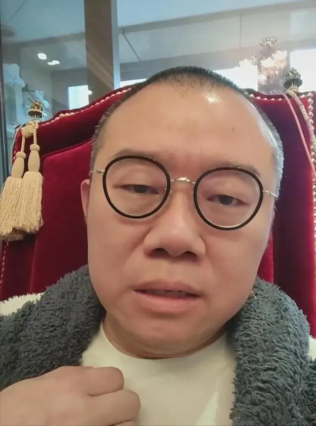 45岁主持人涂磊新冠加重，呼吸困难，多位名人因新冠去世