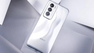 合照不再留遗憾 OPPO Reno12系列AI闭眼修复帮你秒睁眼