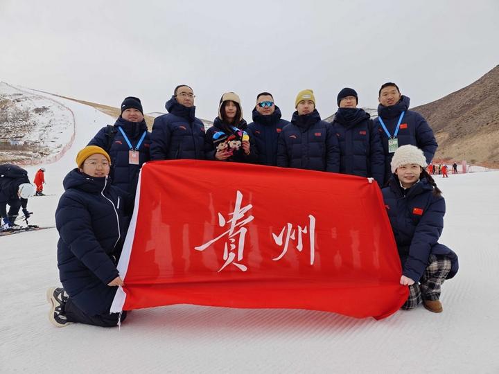 再添一金！贵州单板滑雪运动员郭千一夺冠