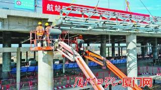 5000多名建设者坚守岗位抢工期