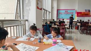 童趣绘彩 曹县举办“庆六一”少儿绘画活动
