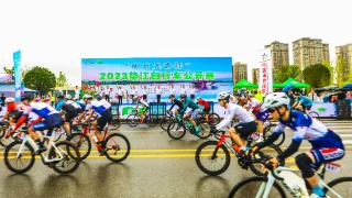 “下次我还想来垫江” 外国留学生点赞2023垫江自行车公开赛