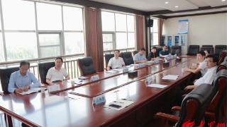 菏泽家政职业学院组织开展课题中期检查评审会议